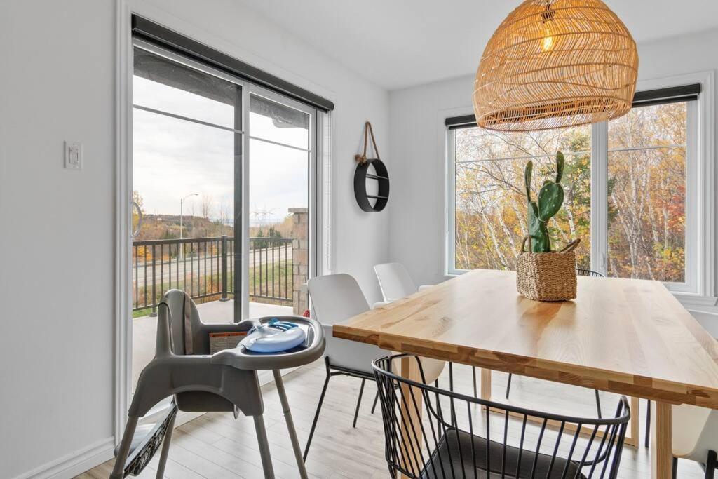 Apartament Initial - Boho - Mont-Sainte-Anne Beaupré Zewnętrze zdjęcie
